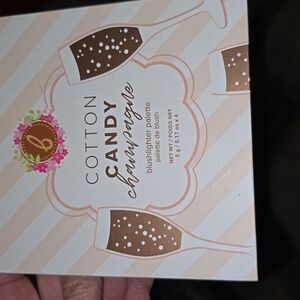 COTTON CANDY CHAMPAGNE BLUSH PALETTE